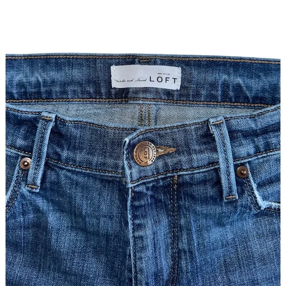 Ann Taylor Loft Women’s Dark Wash Denim Relaxed Fit Skinny Jean Size 26/2 - Picture 9 of 12